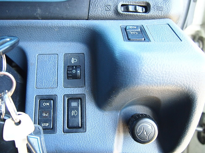 日野 レンジャー ウイング車 中増t BDG-FE8JMWG 年式 H19[写真32]