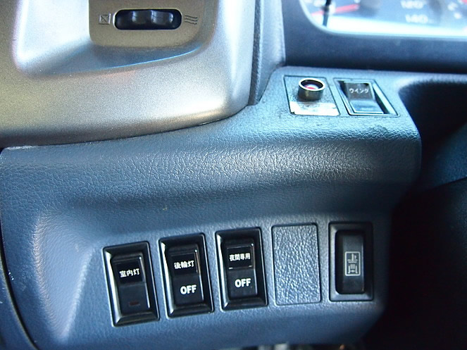 日野 レンジャー ウイング車 中増t BDG-FE8JMWG 年式 H19[写真33]