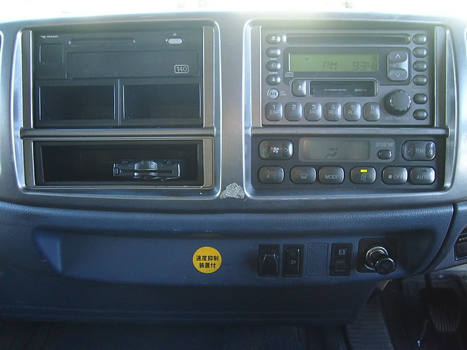 日野 レンジャー ウイング車 中増t BDG-FE8JMWG 年式 H19[写真21]