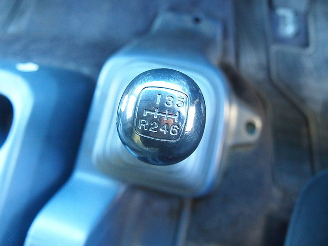 日野 レンジャー ウイング車 中増t BDG-FE8JMWG 年式 H19[写真22]