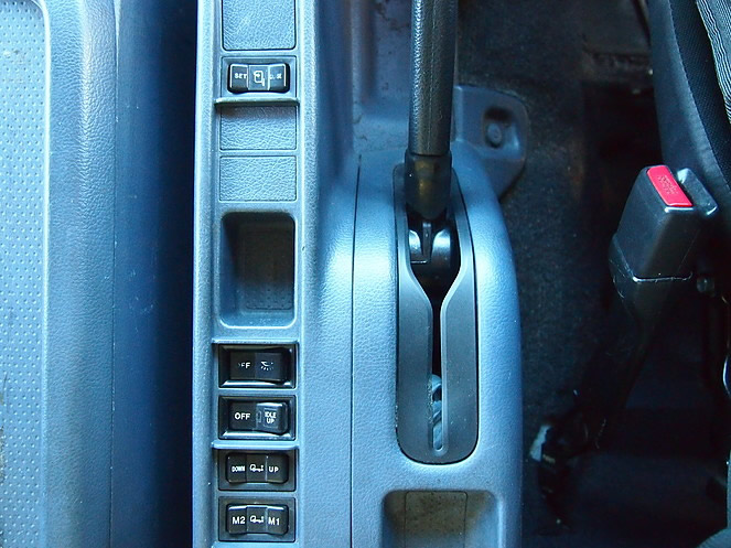 日野 レンジャー ウイング車 中増t BDG-FE8JMWG 年式 H19[写真23]