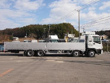 いすゞ ギガ 平ボディ 大型 PJ-CYJ51W5 年式 H16 [写真05]