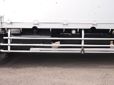 いすゞ ギガ 平ボディ 大型 PJ-CYJ51W5 年式 H16 [写真32]