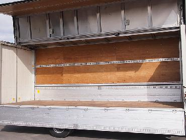 三菱ふそう ファイター ウイング車 中型 PA-FK61F 年式 H18 [写真15]