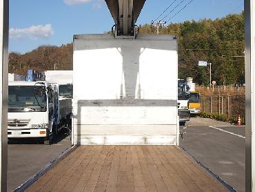 三菱ふそう キャンター ウイング車 小型 KK-FF83EFY 年式 H15 [写真15]