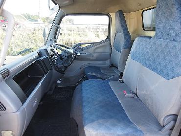 三菱ふそう キャンター ウイング車 小型 KK-FF83EFY 年式 H15 [写真23]