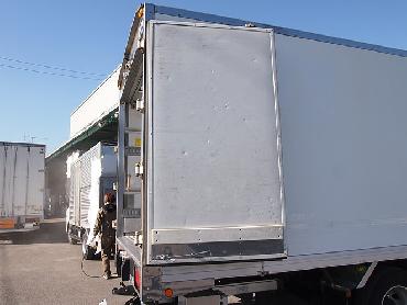 日野 レンジャー 冷凍バン 中型 BKG-FC7JKYA 年式 H20 [写真16]