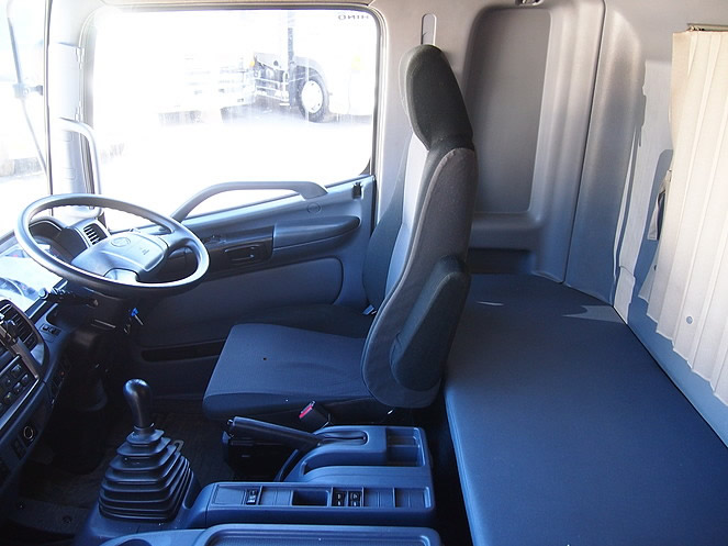 日野 レンジャー ウイング車 中型 BDG-FD8JPWA 年式 H21[写真23]