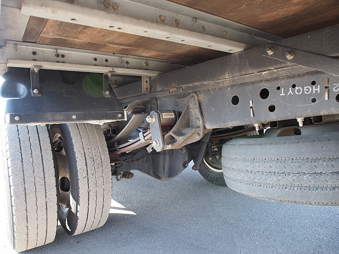 いすゞ エルフ バン車 小型 BKG-NLR85AN 年式 H19[写真30]