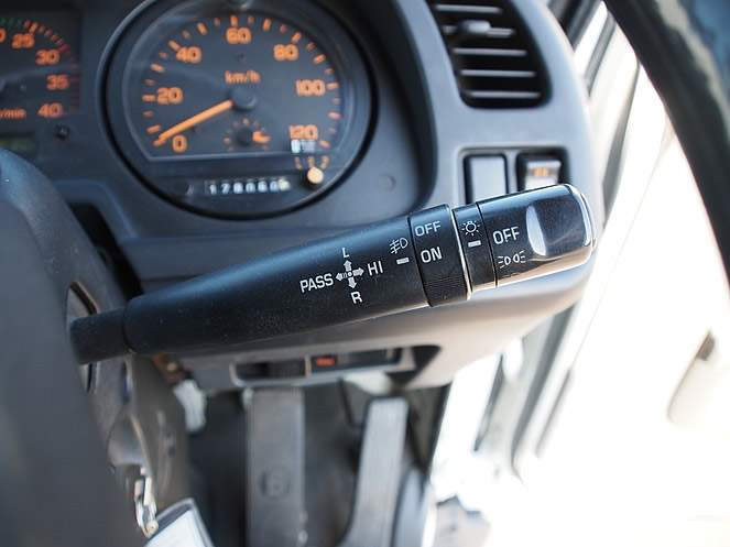 いすゞ フォワード ユニック 中型 PA-FRR34L4 年式 H18[写真27]