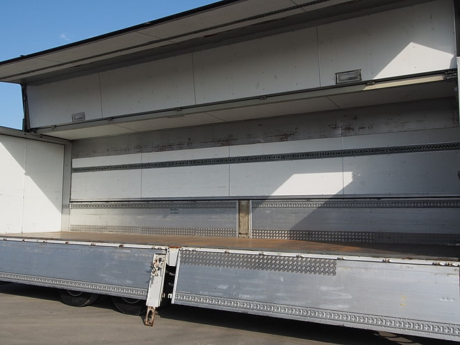 三菱ふそう スーパーグレート ウイング車 大型 KL-FU54JUZ 年式 H16[写真15]