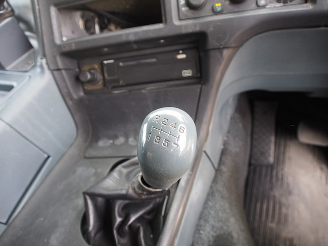 三菱ふそう スーパーグレート ウイング車 大型 KL-FU54JUZ 年式 H16[写真21]