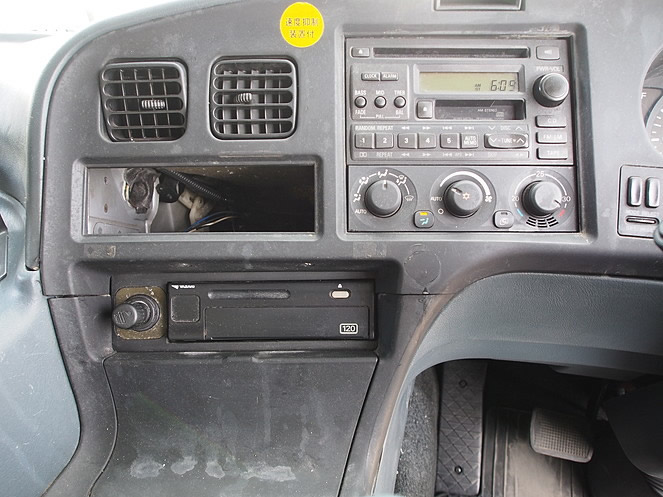 三菱ふそう スーパーグレート ウイング車 大型 KL-FU54JUZ 年式 H16[写真20]