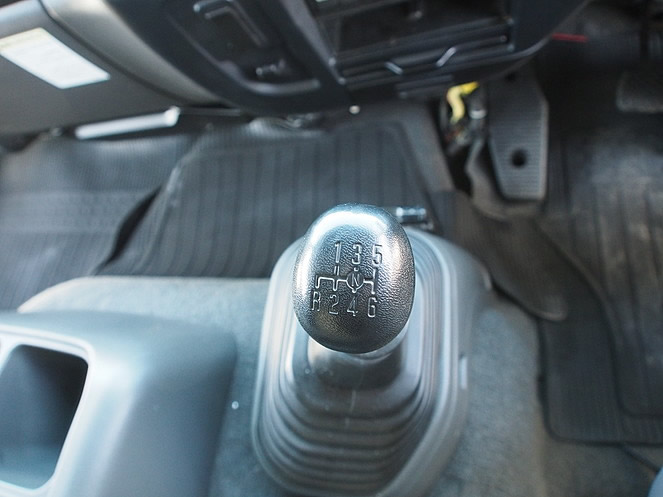 いすゞ フォワード ウイング車 中型 PA-FRR34L4 年式 H19[写真24]