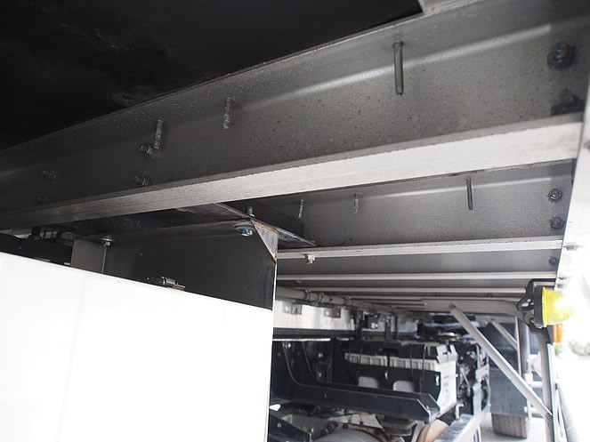 いすゞ フォワード 冷凍バン 中増t LDG-FTR34T2 年式 H23[写真46]