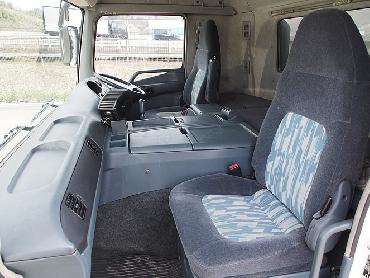 三菱ふそう スーパーグレート ウイング車 大型 KL-FU54JUZ 年式 H16 [写真24]