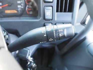 いすゞ フォワード 冷凍バン 中増t LDG-FTR34T2 年式 H23 [写真31]