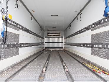 いすゞ フォワード 冷凍バン 中増t LDG-FTR34T2 年式 H23 [写真17]