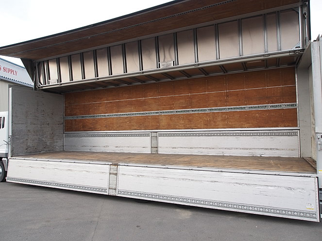 三菱ふそう スーパーグレート ウイング車 大型 BDG-FS54JZ 年式 H19[写真17]