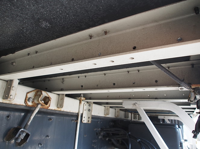 三菱ふそう スーパーグレート ウイング車 大型 BKG-FU54JZ 年式 H20[写真38]