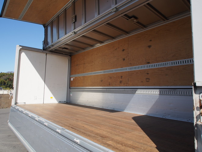 いすゞ フォワード ウイング車 中型 PDG-FRR34S2 年式 H22[写真11]