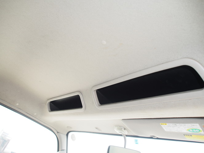 トヨタ トヨエース バン車 小型 PB-XZU338 年式 H17[写真19]