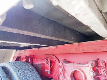 いすゞ ギガ 平ボディ 大型 KL-CYJ51W3 年式 H14 [写真20]