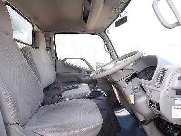 トヨタ トヨエース バン車 小型 PB-XZU338 年式 H17 [写真16]