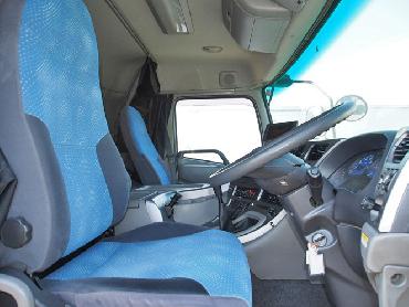 UDトラックス クオン ウイング車 大型 ADG-CG4ZA 年式 H21 [写真19]