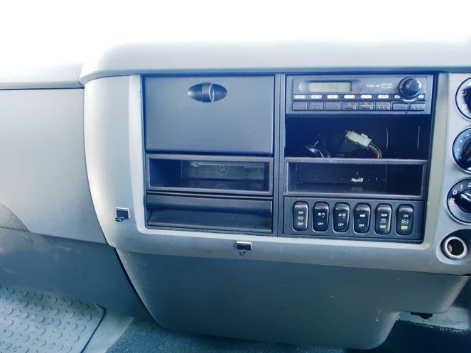 三菱ふそう ファイター ウイング車 中型 PDG-FK64F 年式 H20[写真20]