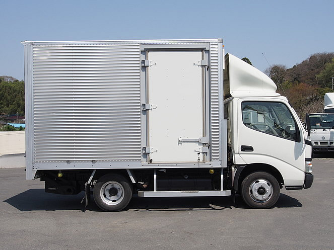 日野 デュトロ バン車 小型 PB-XZU306M 年式 H17[写真04]