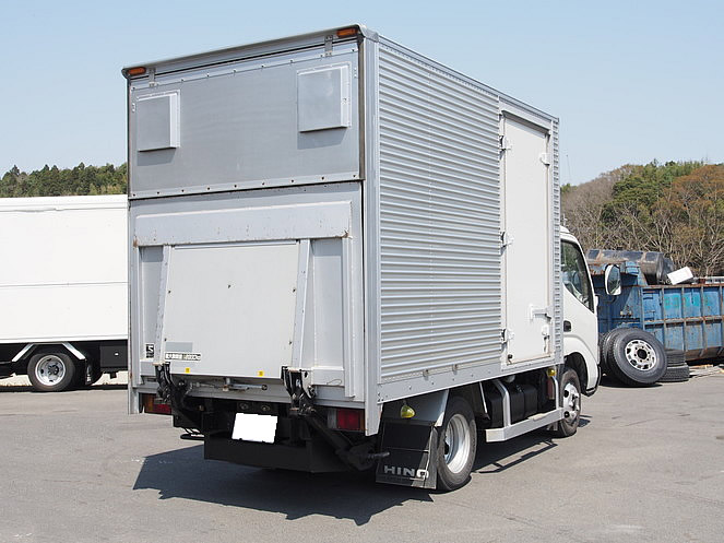 日野 デュトロ バン車 小型 PB-XZU306M 年式 H17[写真08]