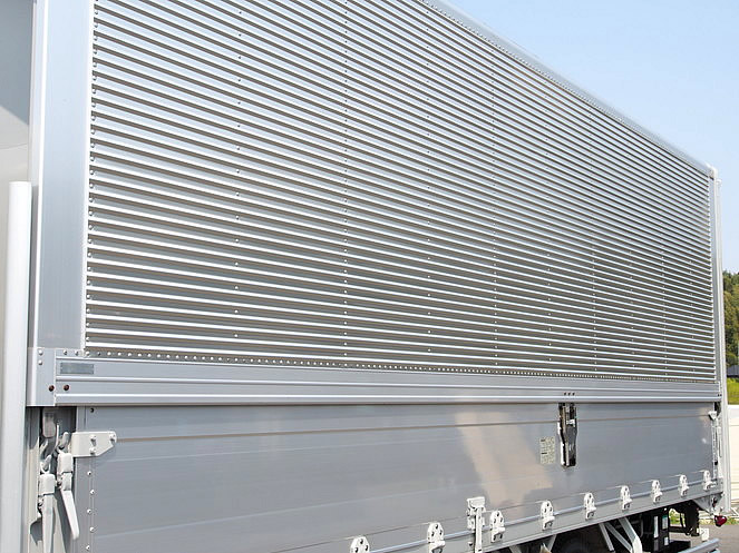 三菱ふそう ファイター ウイング車 中型 PA-FK61FK 年式 H17[写真10]