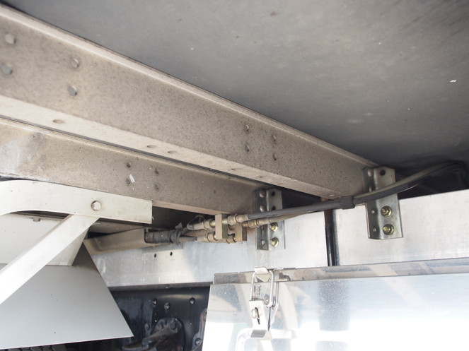 三菱ふそう ファイター ウイング車 中型 PA-FK61FK 年式 H17[写真30]