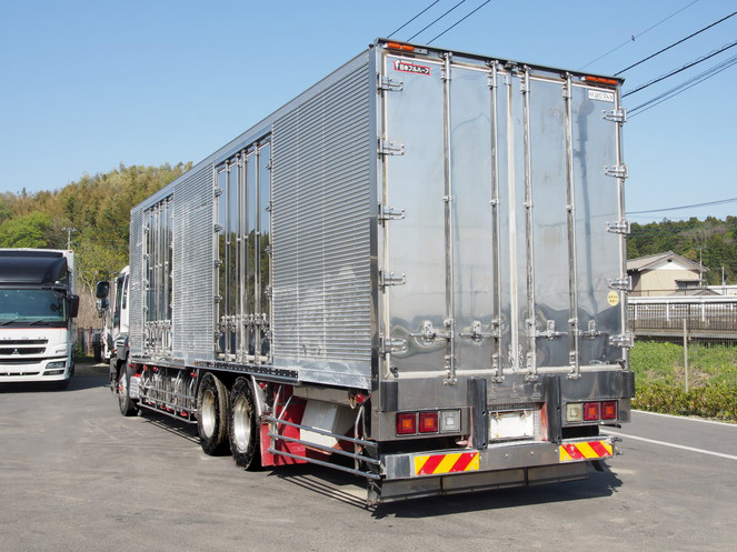 いすゞ ギガ 冷凍バン 大型 PJ-CYY77V6 年式 H19[写真04]