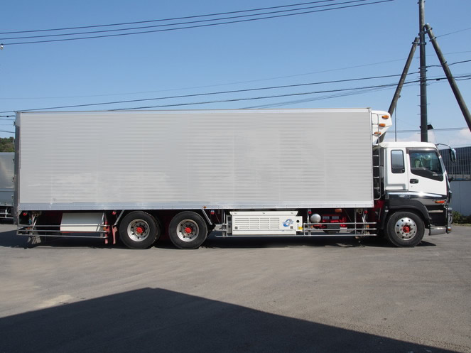 いすゞ ギガ 冷凍バン 大型 PJ-CYY77V6 年式 H19[写真05]