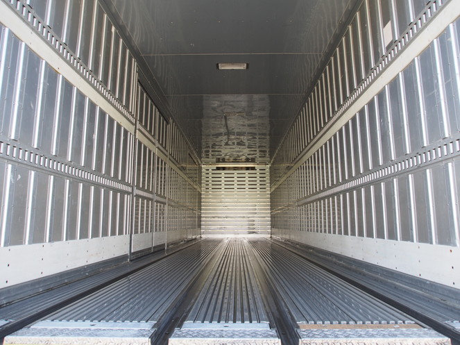 いすゞ ギガ 冷凍バン 大型 PJ-CYY77V6 年式 H19[写真09]