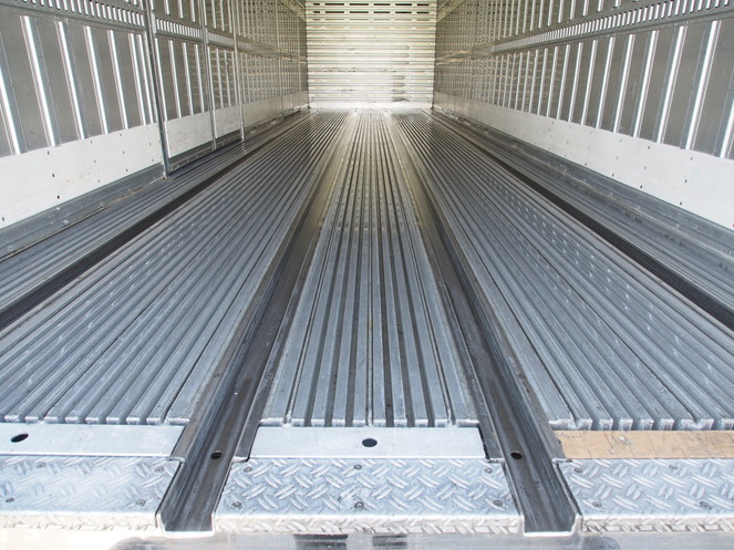 いすゞ ギガ 冷凍バン 大型 PJ-CYY77V6 年式 H19[写真10]