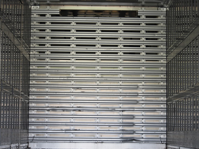 いすゞ ギガ 冷凍バン 大型 PJ-CYY77V6 年式 H19[写真11]