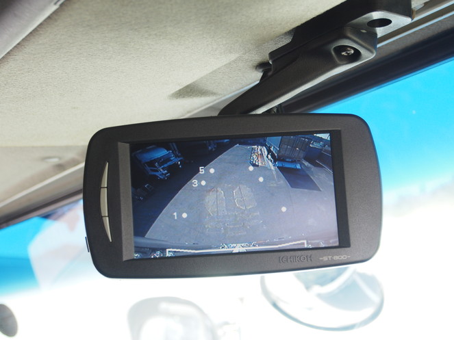 いすゞ ギガ 冷凍バン 大型 PJ-CYY77V6 年式 H19[写真16]