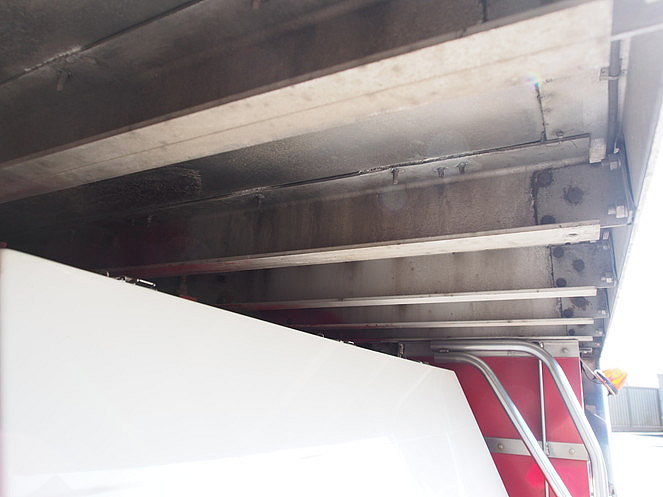 いすゞ ギガ 冷凍バン 大型 PJ-CYY77V6 年式 H19[写真23]