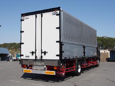 三菱ふそう ファイター 冷凍ウイング 中型 PA-FK61F 年式 H18 [写真11]