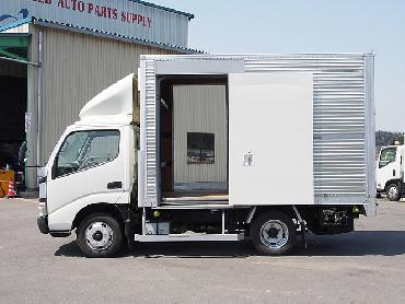 日野 デュトロ バン車 小型 PB-XZU306M 年式 H17 [写真05]