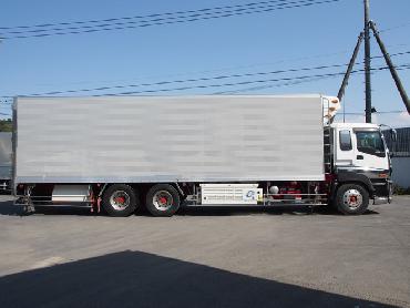 いすゞ ギガ 冷凍バン 大型 PJ-CYY77V6 年式 H19 [写真05]