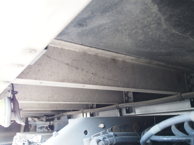 日野  ウイング車 大型 KL-FW1KXHG 年式 H15[写真28]