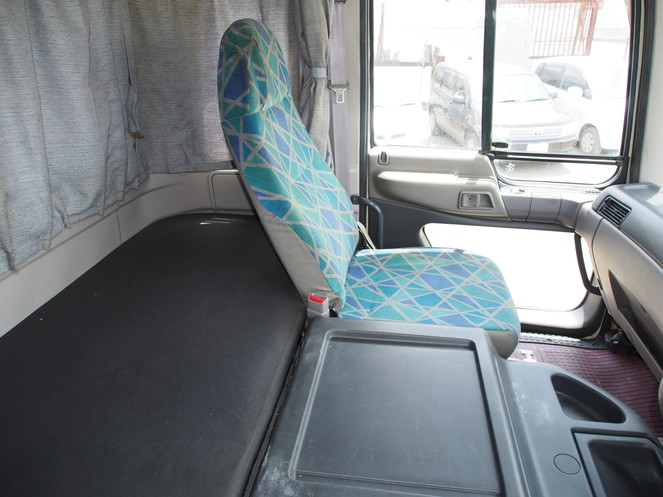 日野  ウイング車 大型 KL-FW1KXHG 年式 H15[写真19]