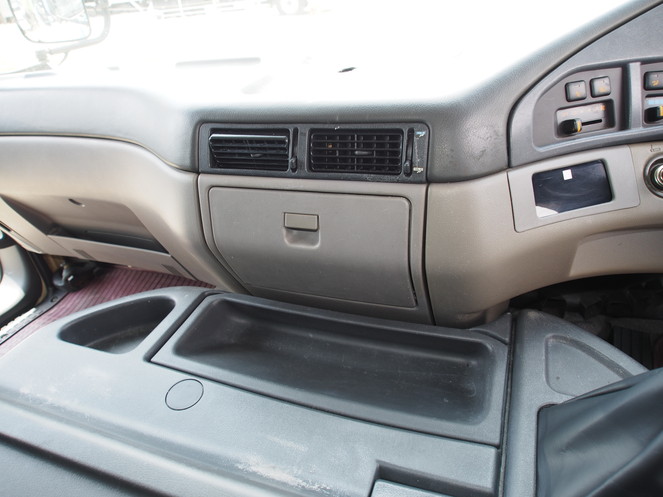 日野  ウイング車 大型 KL-FW1KXHG 年式 H15[写真21]