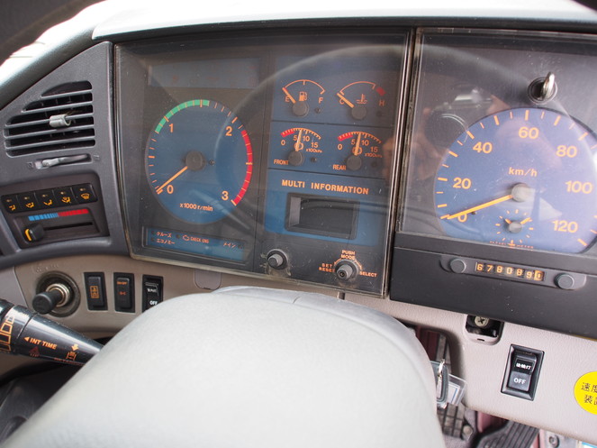 日野  ウイング車 大型 KL-FW1KXHG 年式 H15[写真22]