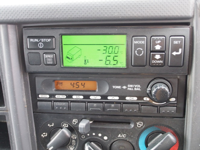 いすゞ フォワード 冷凍バン 中型 PKG-FRR90S2 年式 H20[写真24]