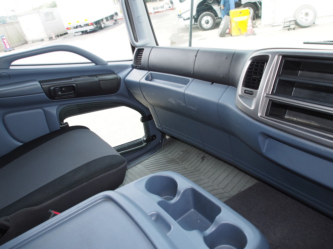 日野 レンジャー バン車 中型 BKG-FD7JLYA 年式 H21[写真17]